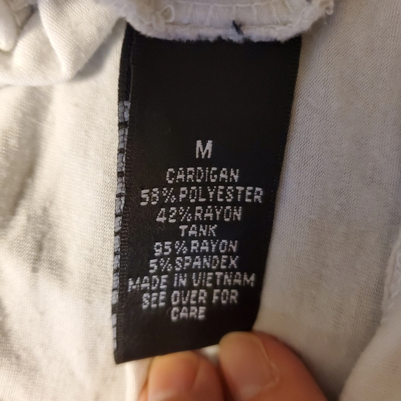 Sweater - Picture 5 of 5